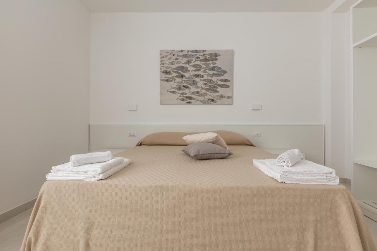 Stella Del Mare Residence Torre Pali エクステリア 写真